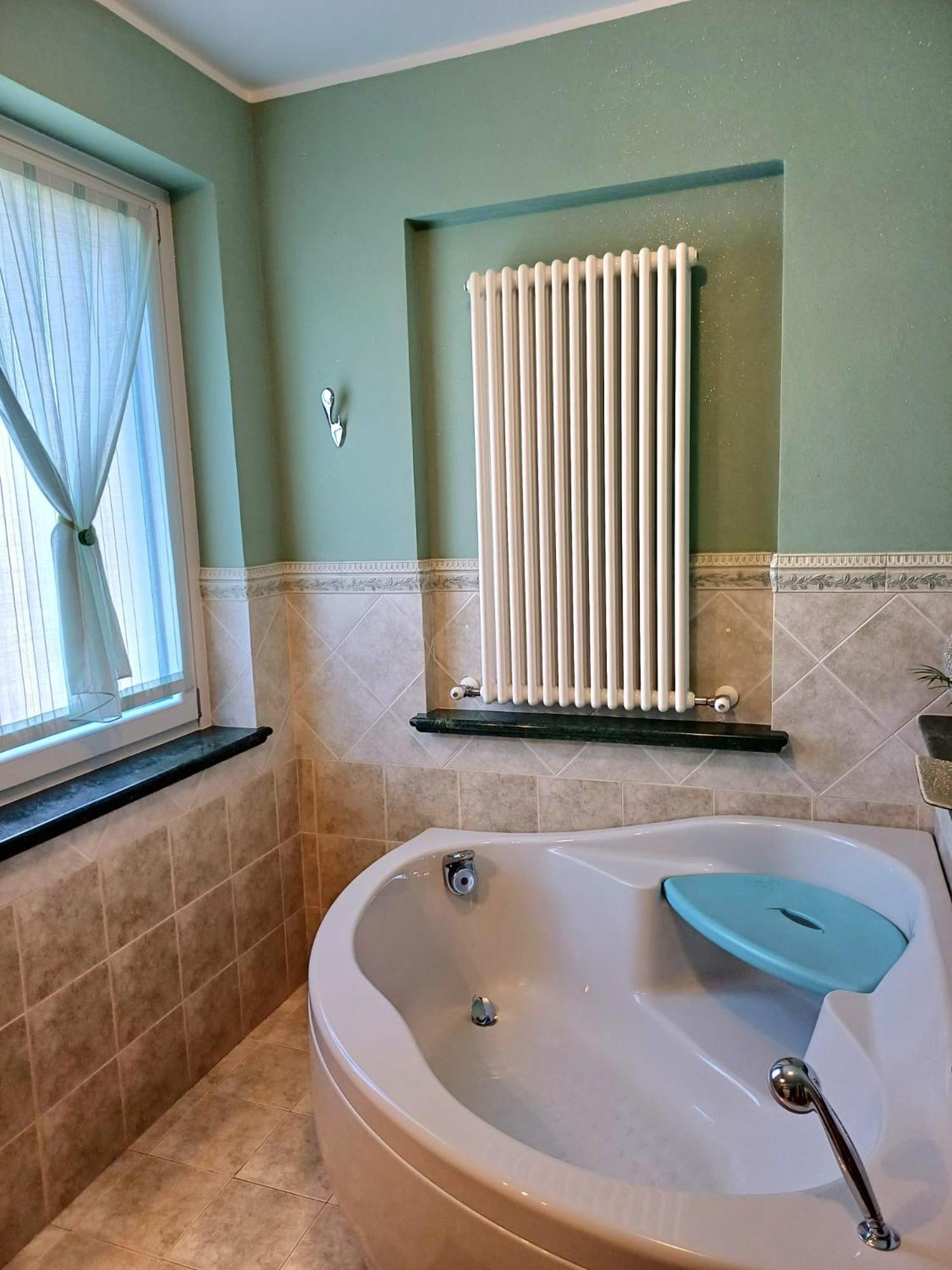 Hotel Maryhouse - Ingresso Indipendente Venegono Superiore Zewnętrze zdjęcie