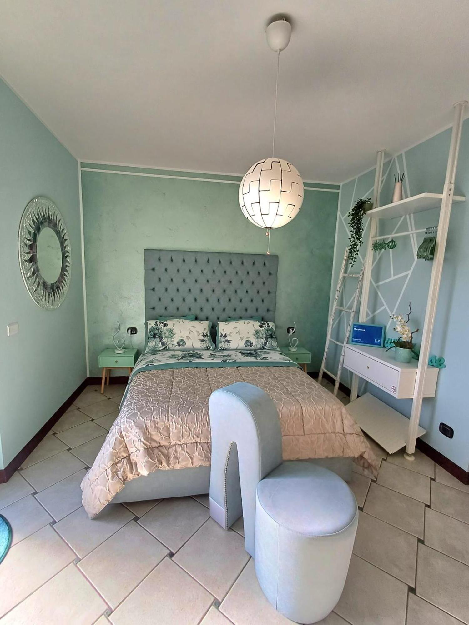 Hotel Maryhouse - Ingresso Indipendente Venegono Superiore Zewnętrze zdjęcie